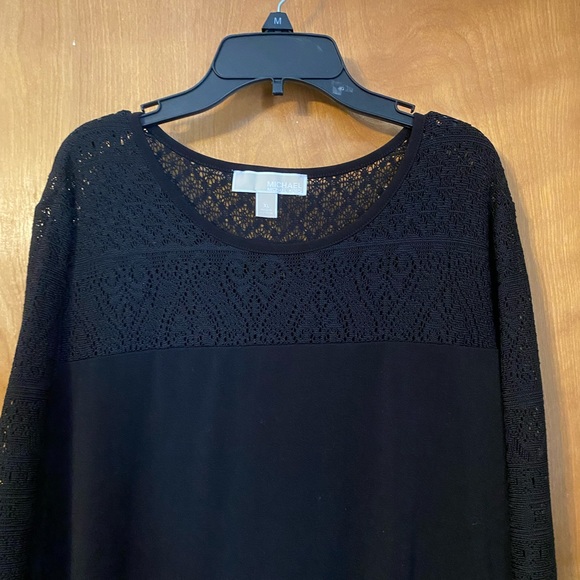 Ruffled hem black dress - Picture 5 of 7